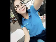 สาวประกันชีวิตเสียวหีร้องลั้นมาขายประกันโดนลูกค้าจับเย็ดจับอ้าหีเอาควยเสียบจัดท่าหมากระหน่
